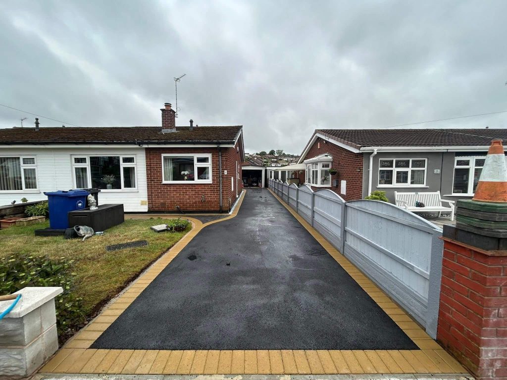 driveway img3 tarmac driveways